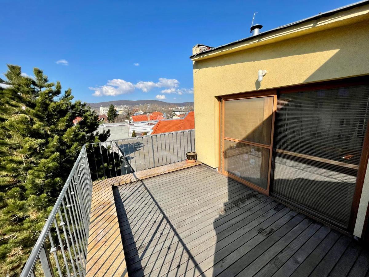 Beautiful And Romantic Penthouse With Two Terraces Bratislava Buitenkant foto