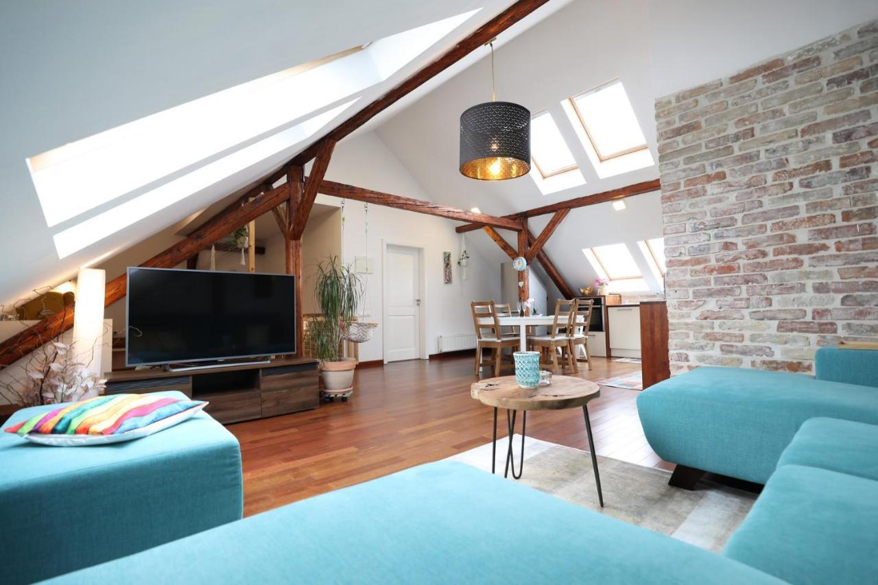Beautiful And Romantic Penthouse With Two Terraces Bratislava Buitenkant foto
