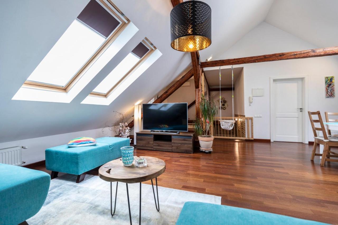 Beautiful And Romantic Penthouse With Two Terraces Bratislava Buitenkant foto