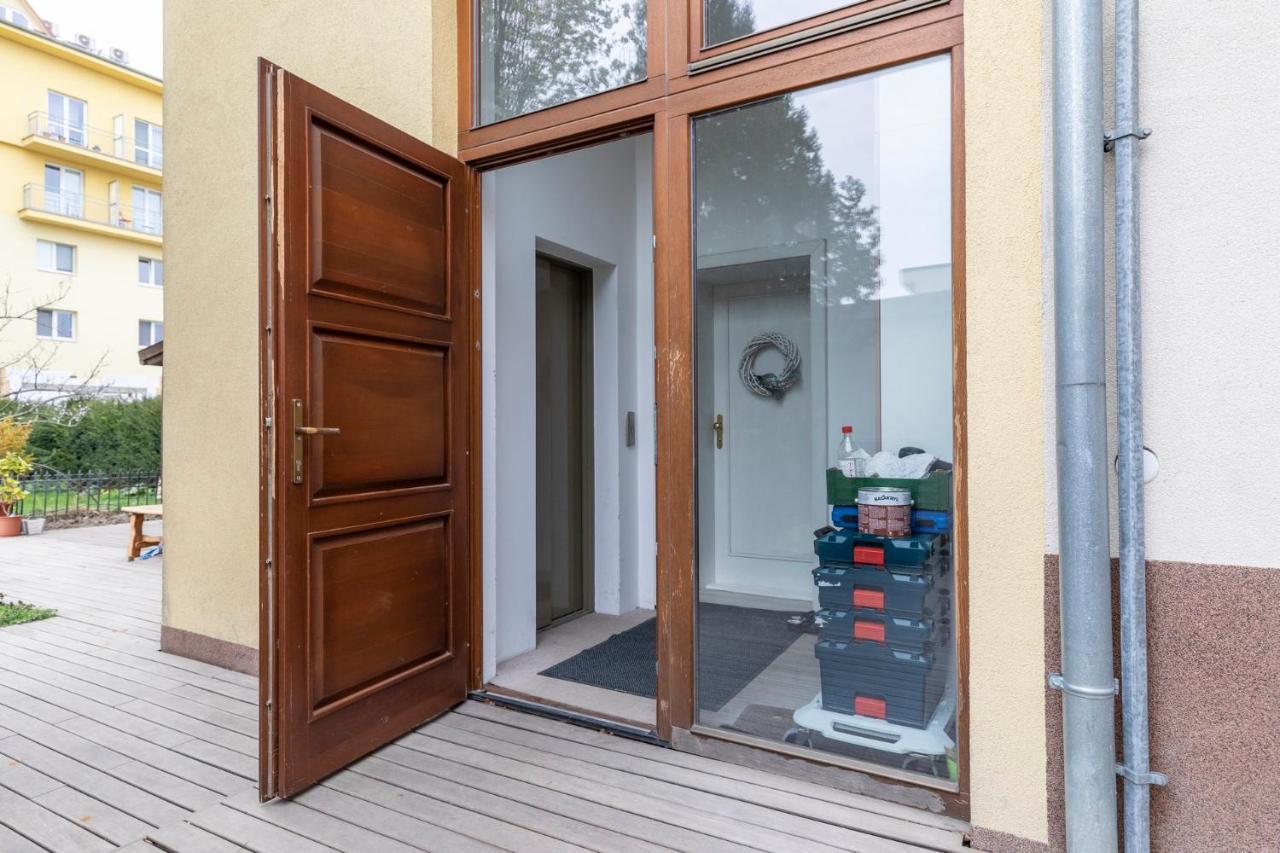 Beautiful And Romantic Penthouse With Two Terraces Bratislava Buitenkant foto